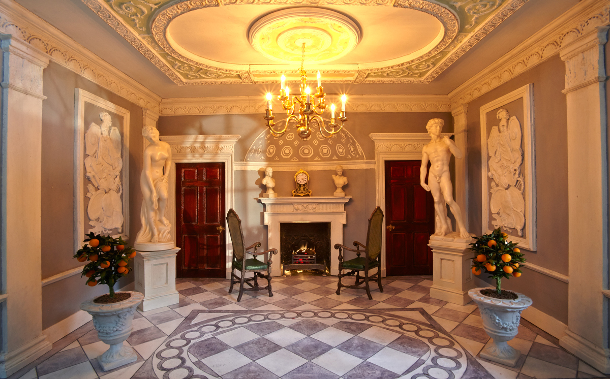 0084 Adam Ho Hall